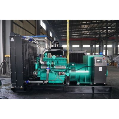 700kw南通股份柴油發(fā)電機(jī)組-南通股份12缸柴油機(jī)TC296LM66柴油發(fā)電機(jī)組,缸徑/行程：138/165mm,柴油發(fā)電機(jī)組水冷發(fā)動(dòng)機(jī)功率726KW,柴油發(fā)電機(jī)組配套馬拉松斯坦福發(fā)電機(jī)。廠價(jià)直銷歡迎選購(gòu)：13773399855。