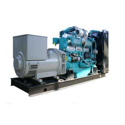 100kw南通股份柴油發(fā)電機(jī)組-南通股份6缸柴油機(jī)6135AD柴油發(fā)電機(jī)組,缸徑/行程：135/140mm,柴油發(fā)電機(jī)組水冷發(fā)動(dòng)機(jī)功率121KW,柴油發(fā)電機(jī)組配套馬拉松斯坦福發(fā)電機(jī)。廠價(jià)直銷歡迎選購：13773399855。