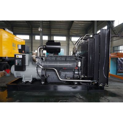 600kw無錫動力柴油發電機組-無錫動力12缸柴油機WD269TAD56柴油發電機組,缸徑/行程：138/150mm,柴油發電機組水冷發動機功率616KW,柴油發電機組配套馬拉松斯坦福發電機。廠價直銷歡迎選購：13773399855。